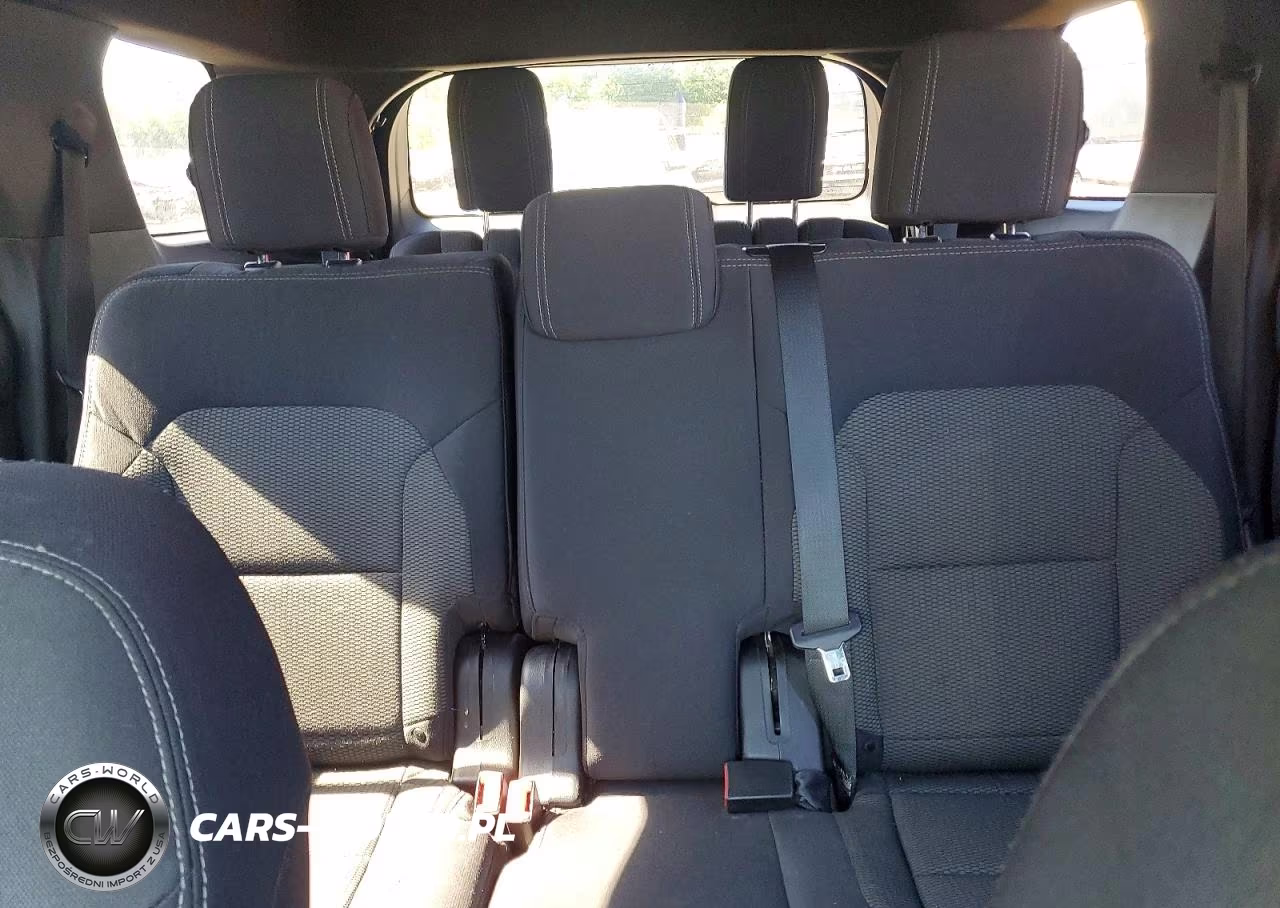2018 Ford Explorer Xlt VIN:1FM5K8D83JGC44762 - 10