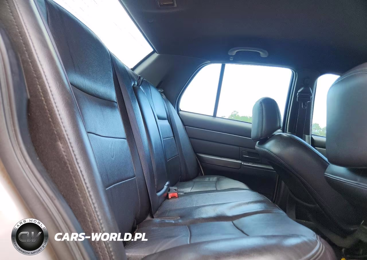 2004 Ford Crown Victoria Lx VIN:2FAHP74W04X142660 - 10