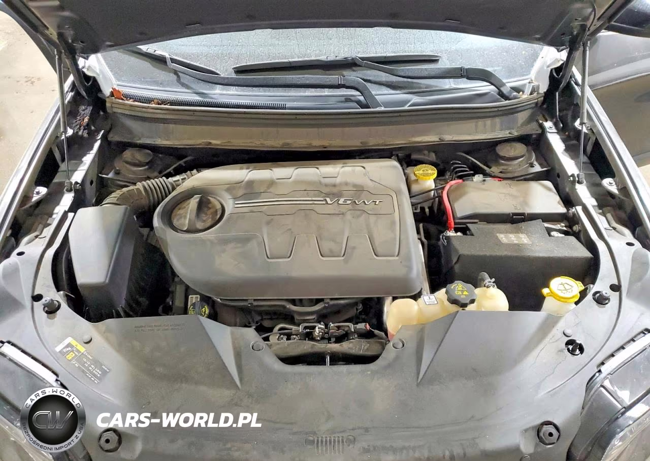 2022 Jeep Cherokee Latitude Lux VIN:1C4PJLMX5ND508954 - 12