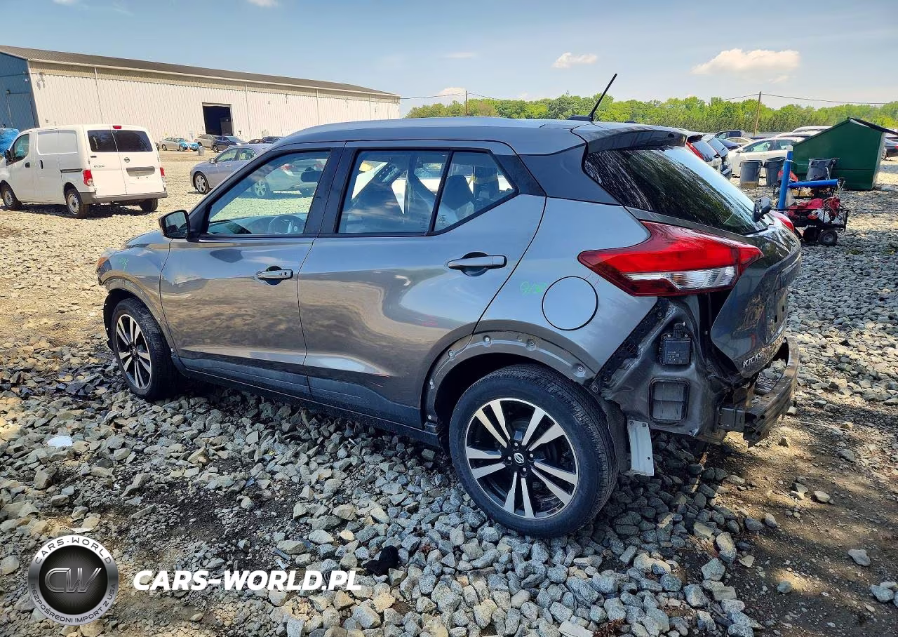 2019 Nissan Kicks Sv VIN:3N1CP5CU6KL512388 - 2
