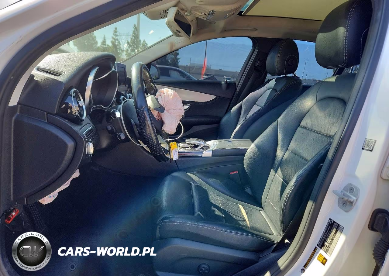 2016 Mercedes-Benz C 300 VIN:55SWF4JB0GU114820 - 7