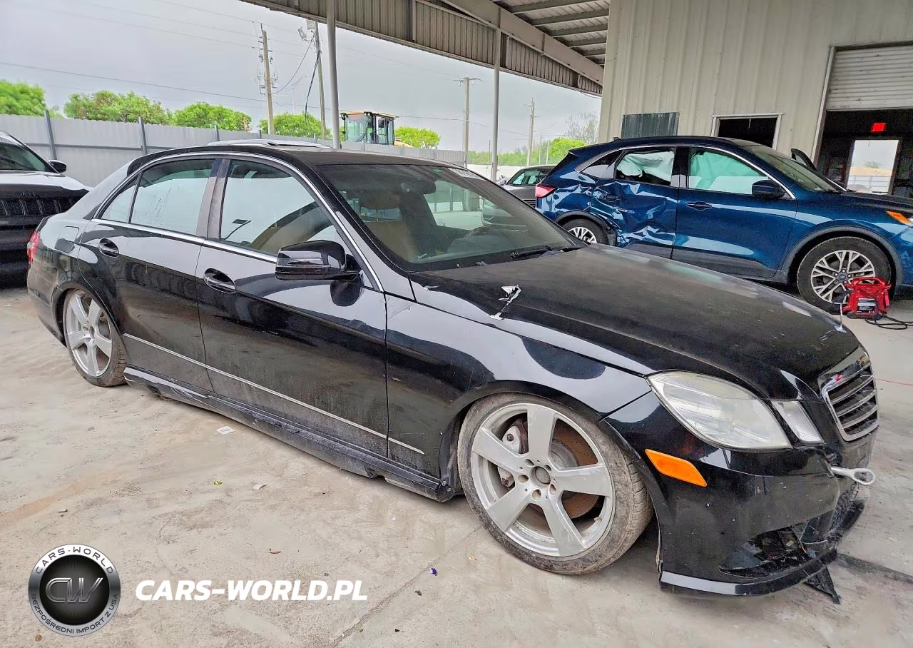 2010 Mercedes-Benz E 550 VIN:WDDHF7CB6AA018057 - 4
