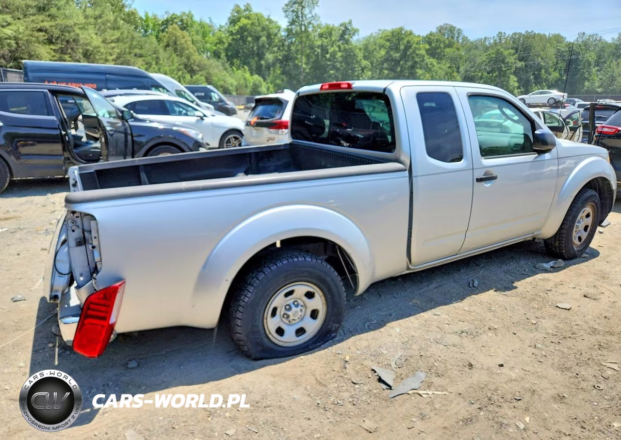 2010 Nissan Frontier Xe VIN:1N6BD0CTXAC427363 - 3