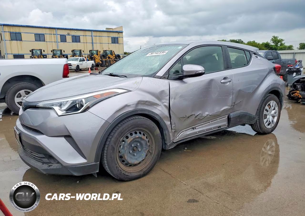 2019 Toyota C-Hr Le – zdjęcie 1 z 13