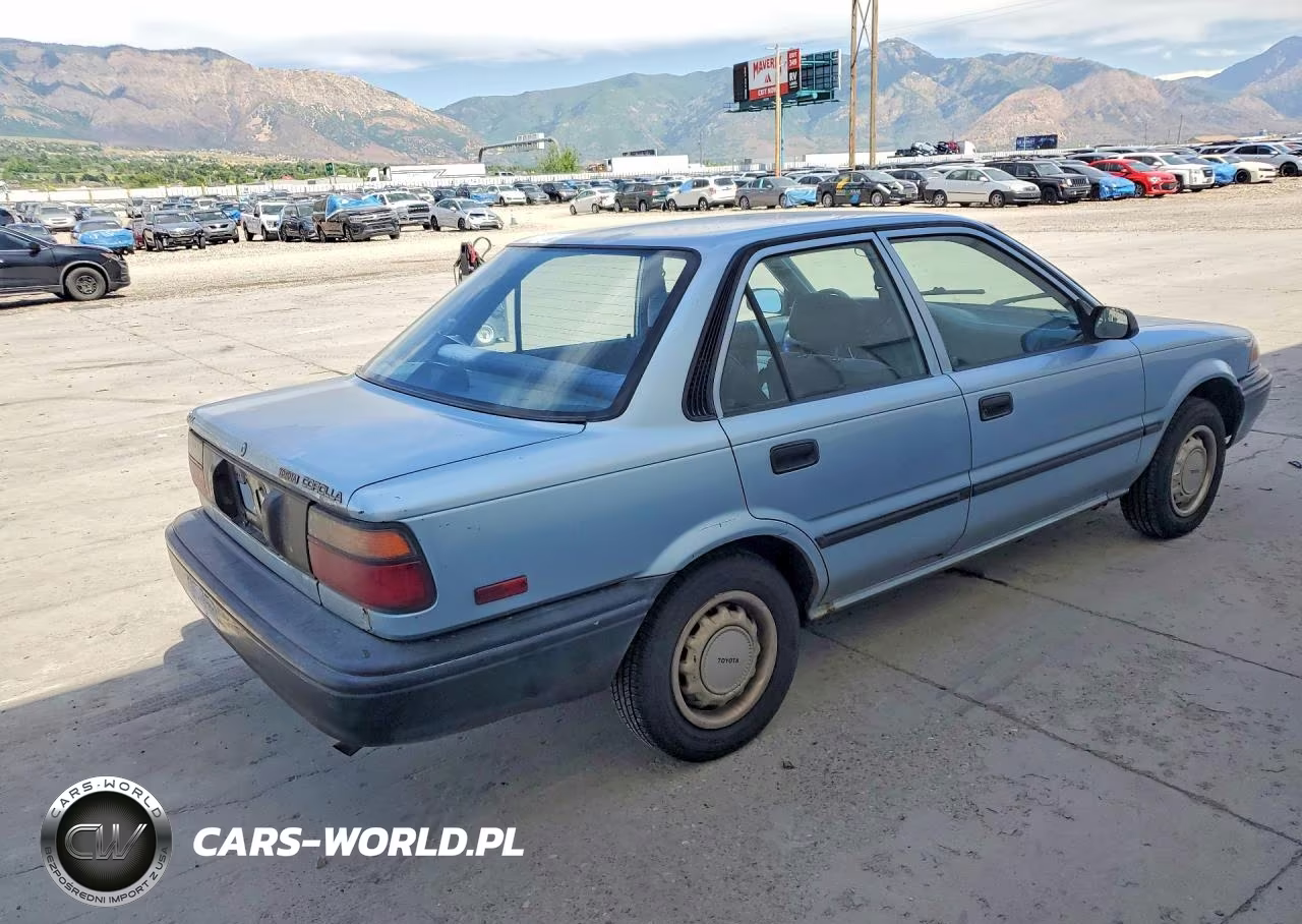 1989 Toyota Corolla Dlx VIN:1NXAE92E8KZ011693 - 3