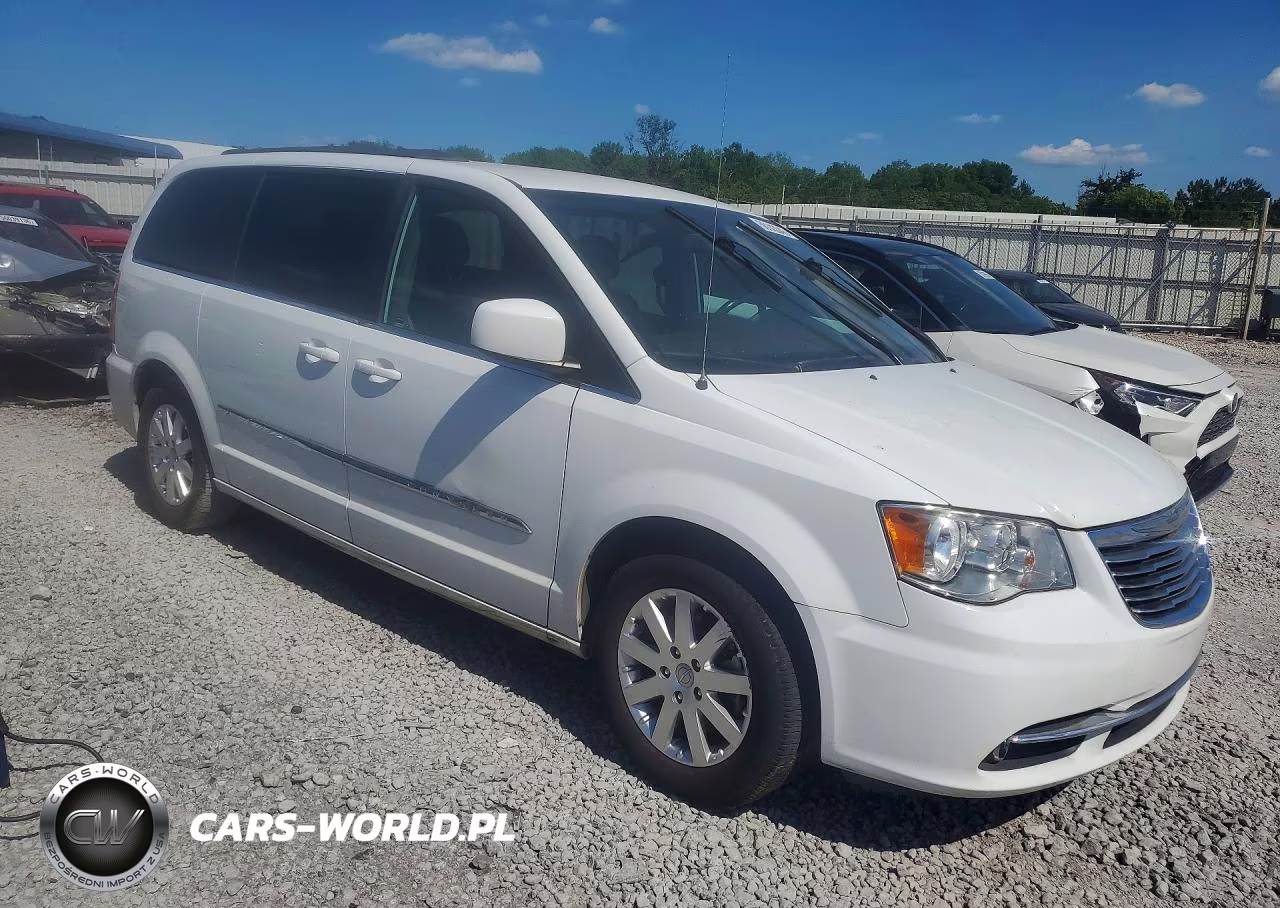 2016 Chrysler Town & Country Touring VIN:2C4RC1BG9GR221224 - 4