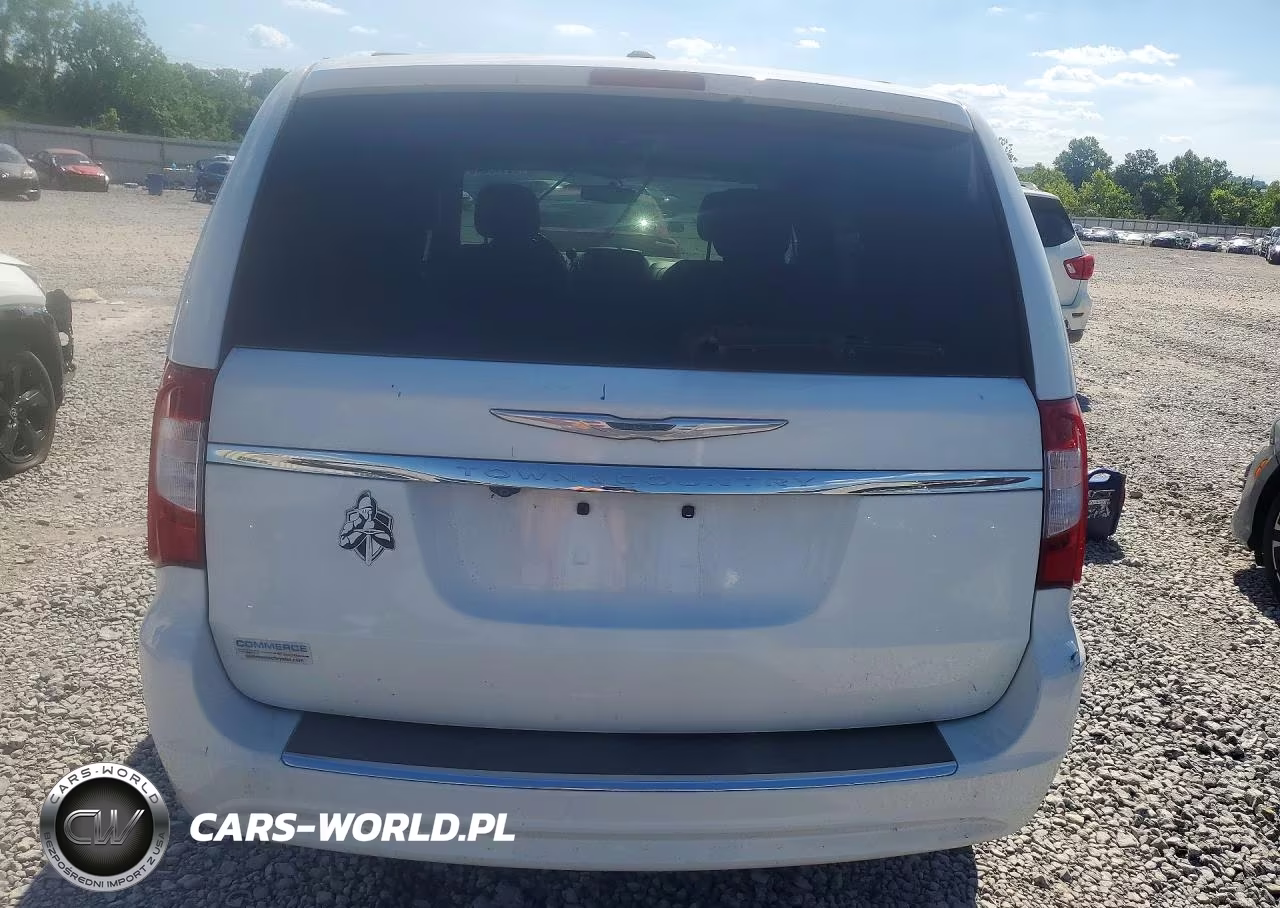 2016 Chrysler Town & Country Touring VIN:2C4RC1BG9GR221224 - 6