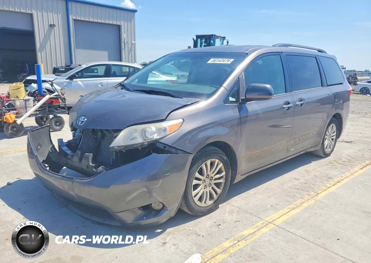 2017 Toyota Sienna Xle Premium 8-Passenger – zdjęcie 1 z 13