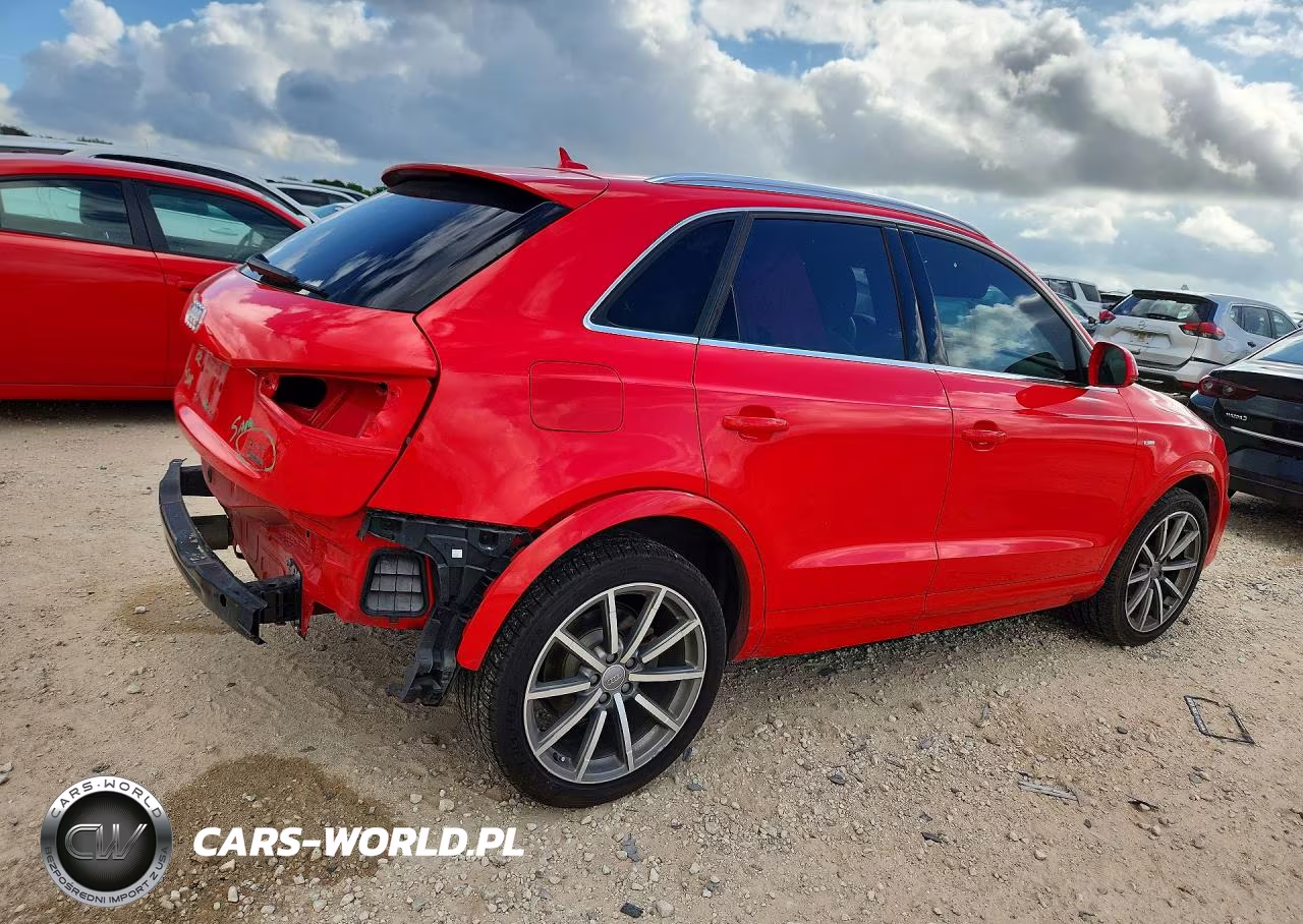 2018 Audi Q3 Premium Plus VIN:WA1JCCFS5JR026039 - 3