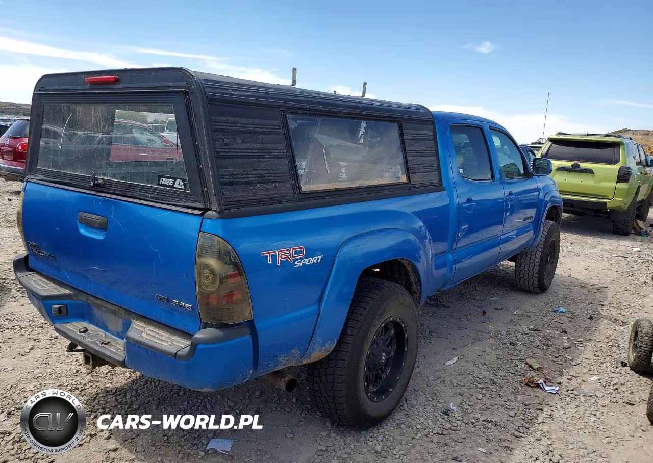 2005 Toyota Tacoma Double Cab Long Bed VIN:5TEMU52N05Z092570 - 3