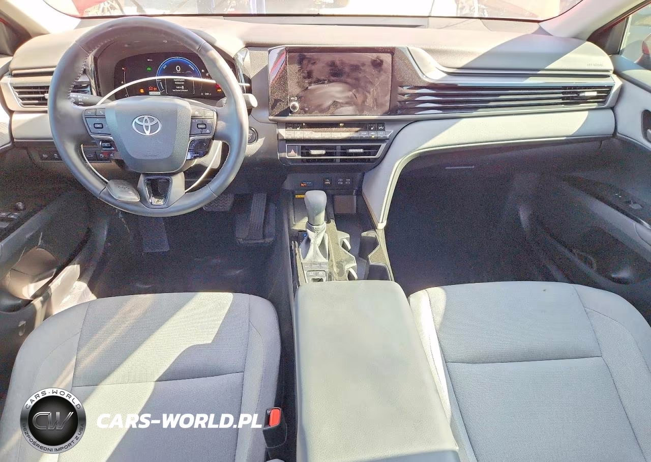 2025 Toyota Camry Le VIN:4T1DBADK2SU006418 - 8