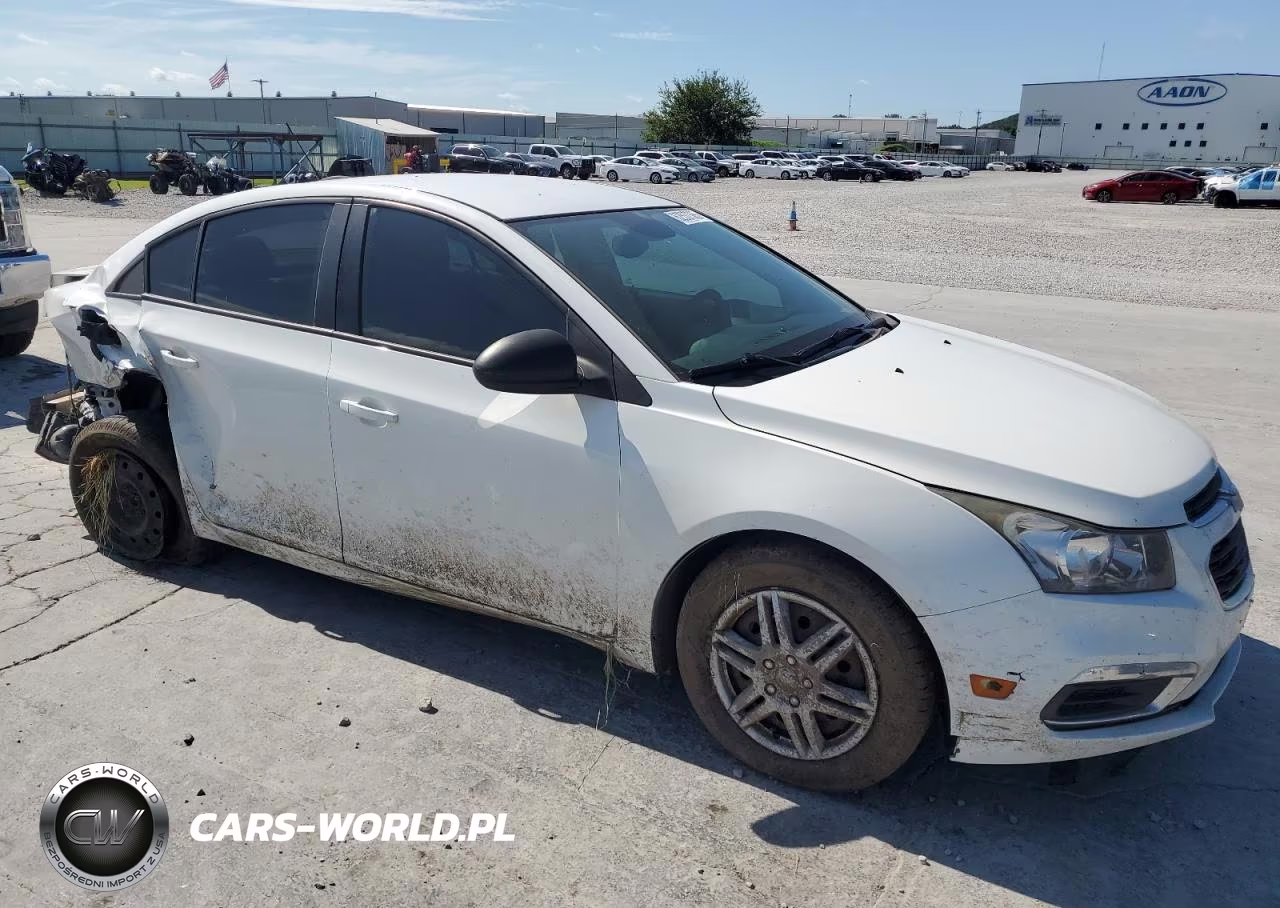 2015 Chevrolet Cruze Ls VIN:1G1PA5SH7F7259265 - 4