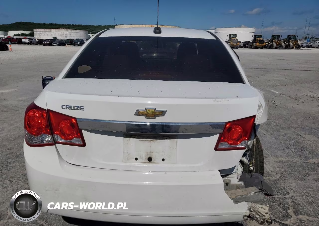 2015 Chevrolet Cruze Ls VIN:1G1PA5SH7F7259265 - 6