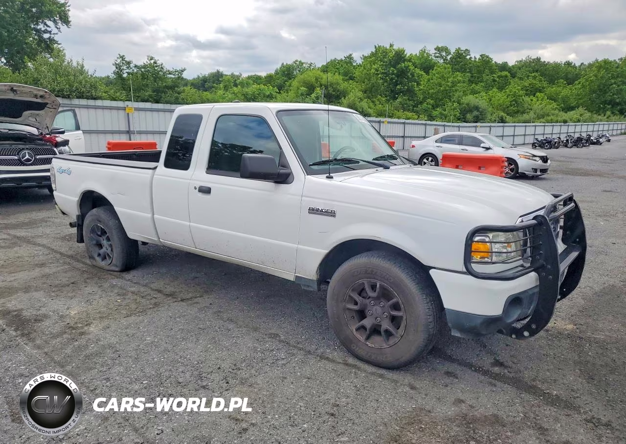 2011 Ford Ranger Super Cab VIN:1FTLR4FEXBPA83704 - 4