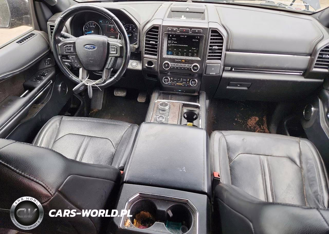 2018 Ford Expedition Limited VIN:1FMJU2AT8JEA46947 - 8