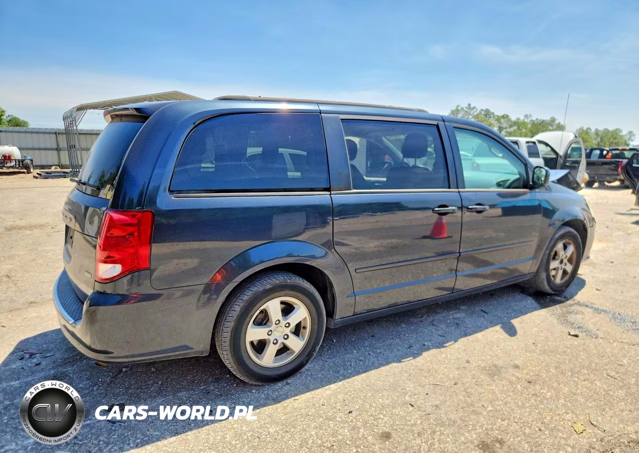 2013 Dodge Grand Caravan Sxt VIN:2C4RDGCG4DR591555 - 3