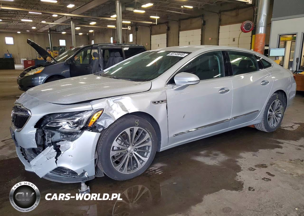 2017 Buick Lacrosse Essence – zdjęcie 1 z 12