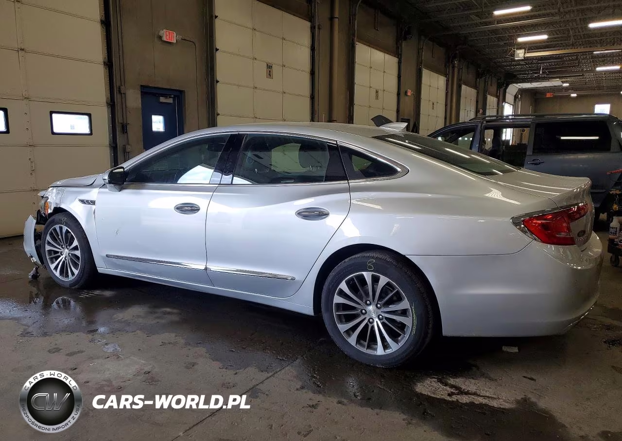 2017 Buick Lacrosse Essence VIN:1G4ZP5SS8HU135676 - 2