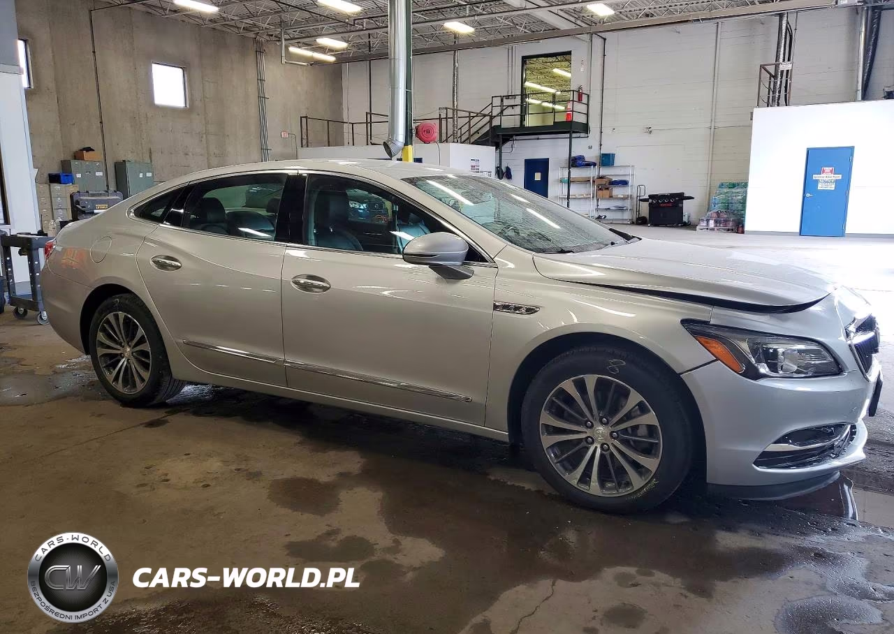 2017 Buick Lacrosse Essence VIN:1G4ZP5SS8HU135676 - 4
