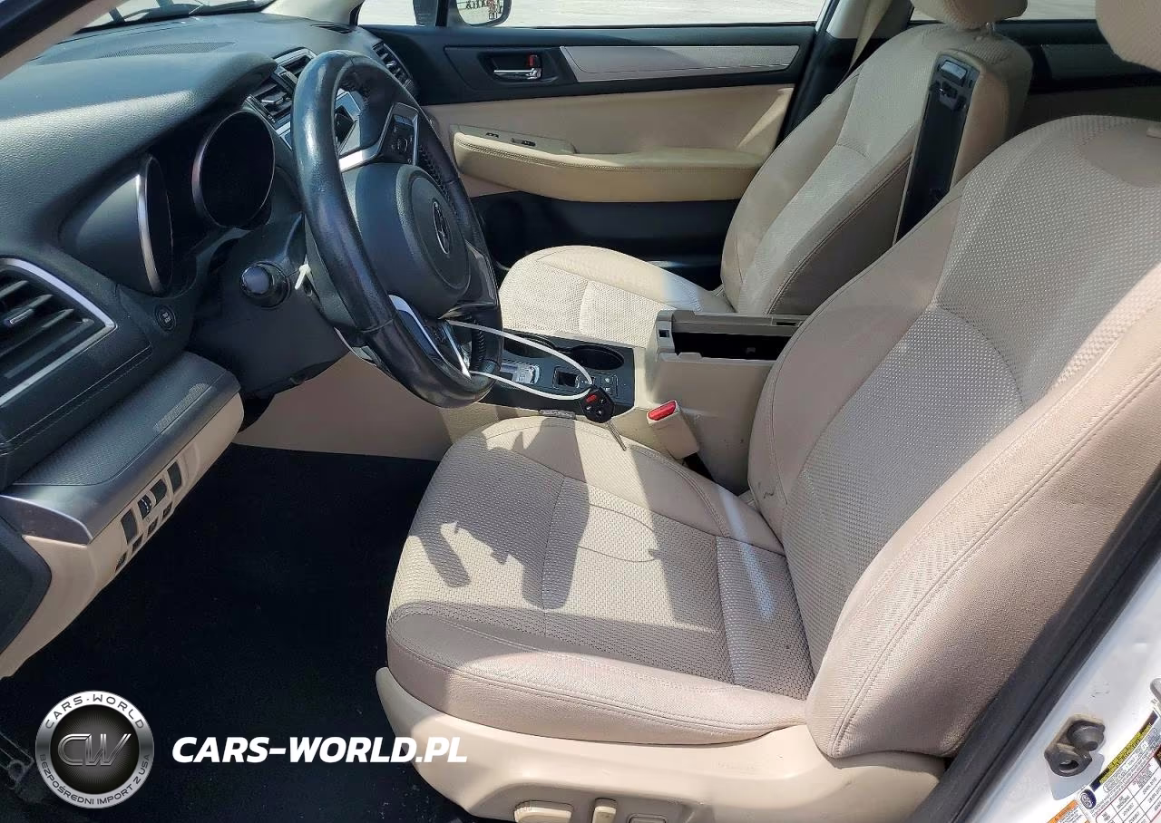 2019 Subaru Outback 2.5I Premium VIN:4S4BSAFC3K3283646 - 7