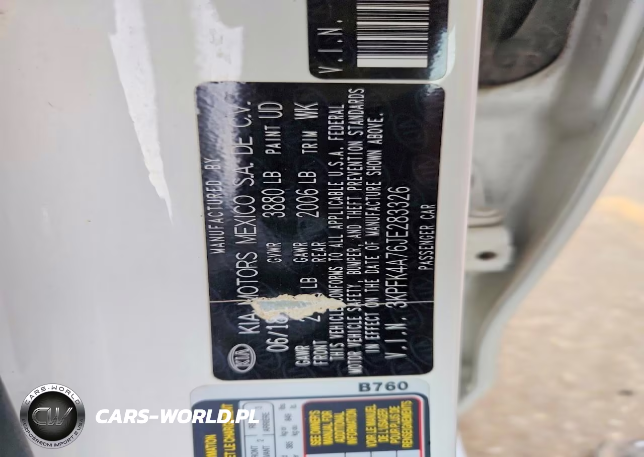 2018 Kia Forte Lx VIN:3KPFK4A76JE283326 - 12