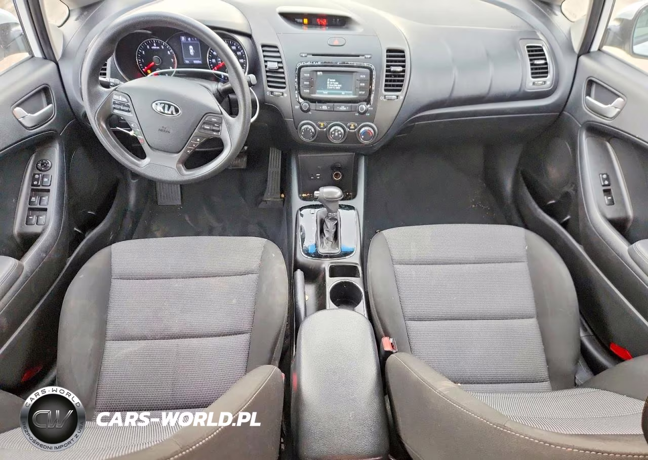 2018 Kia Forte Lx VIN:3KPFK4A76JE283326 - 8