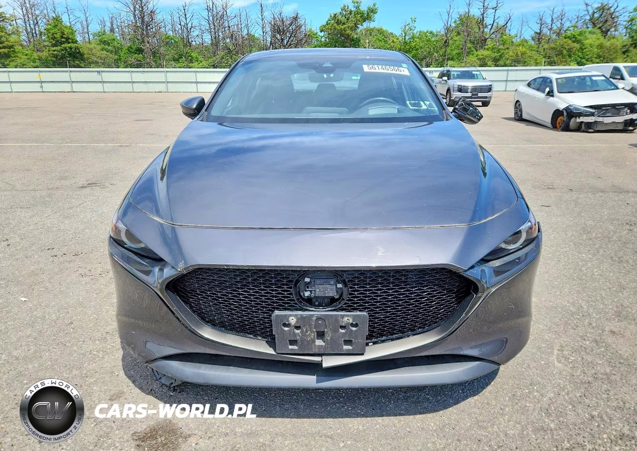 2019 Mazda 3 Premium VIN:JM1BPBNM5K1131854 - 5