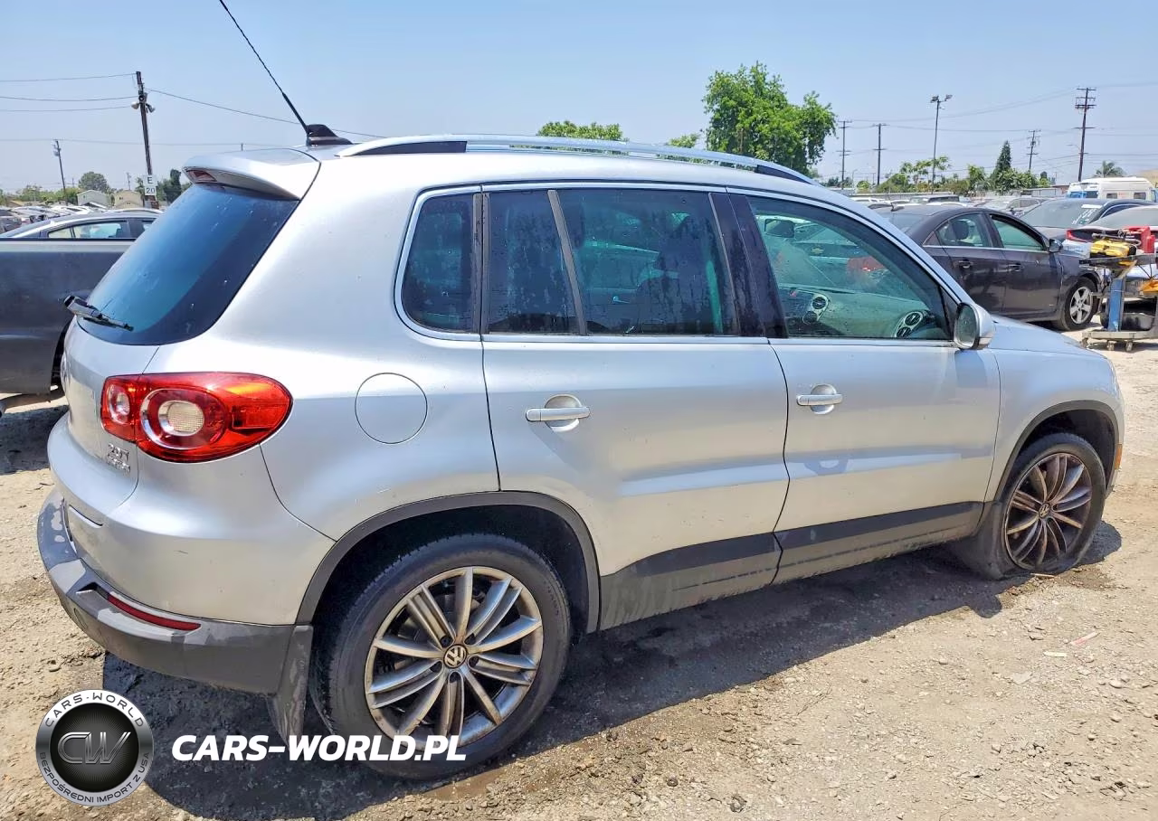 2011 Volkswagen Tiguan S VIN:WVGBV7AX5BW511908 - 3