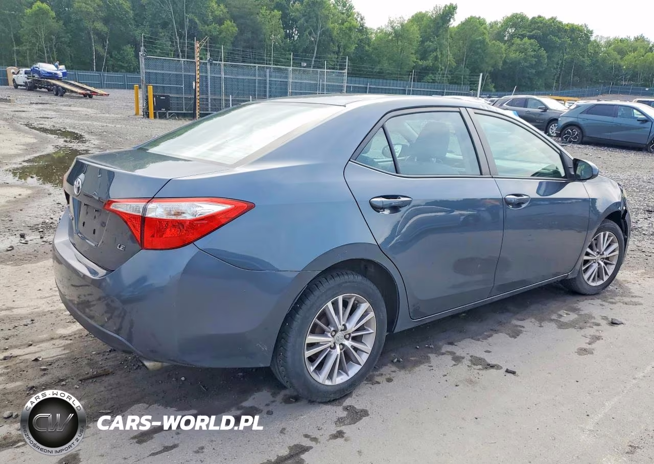 2015 Toyota Corolla Le Plus VIN:2T1BURHE7FC477430 - 3