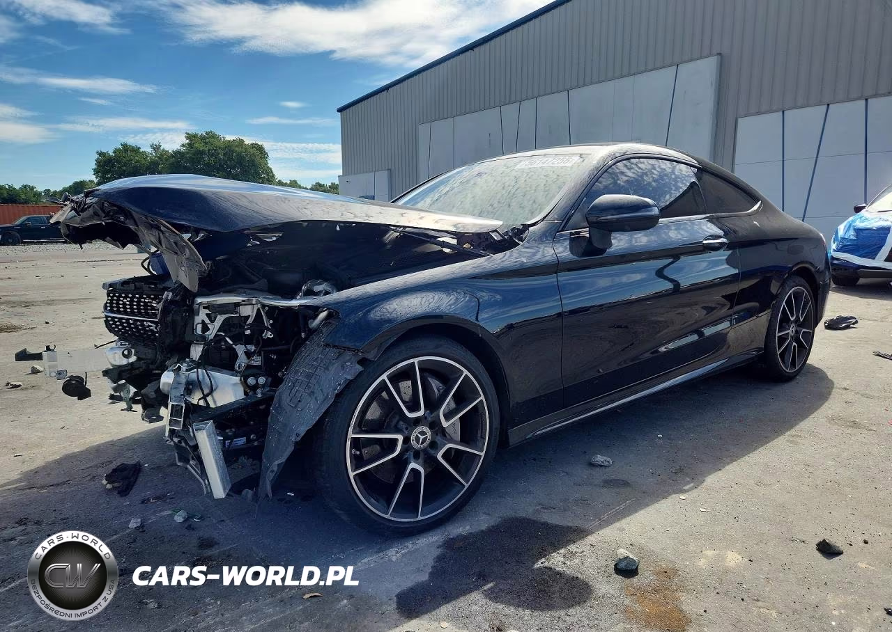 2023 Mercedes-Benz C 300 – zdjęcie 1 z 13