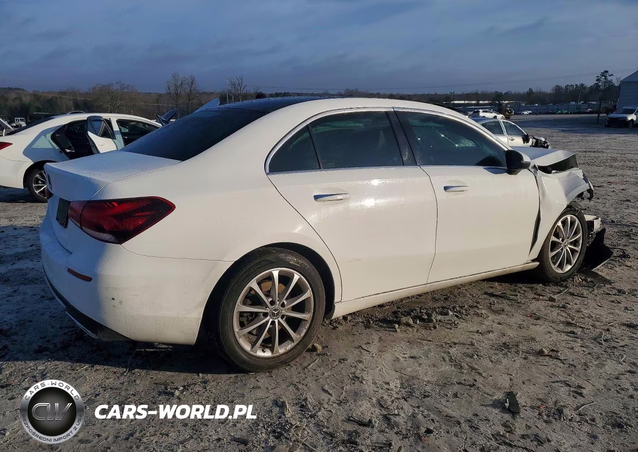 2020 Mercedes-Benz A 220 VIN:W1K3G4EB6LW045509 - 3