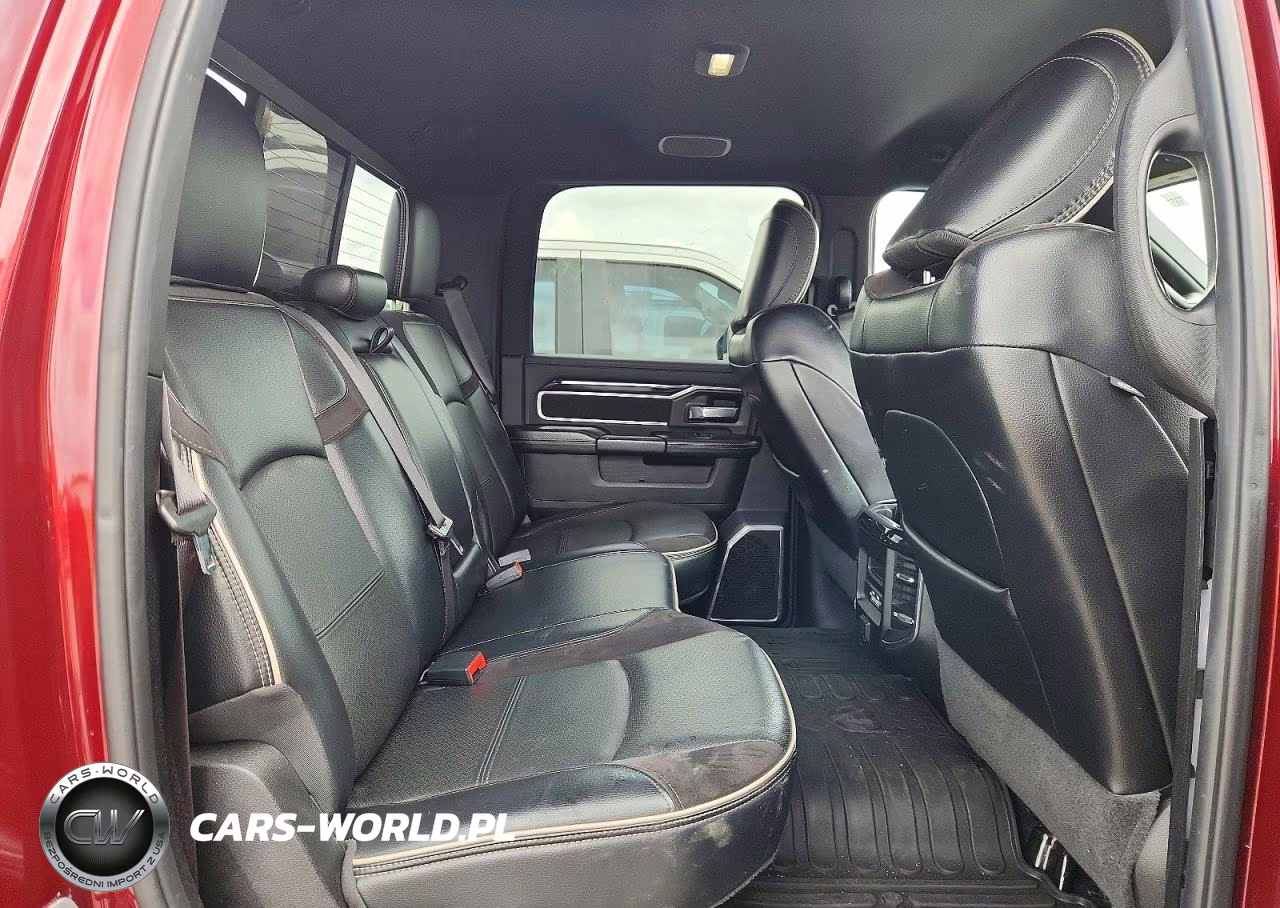2021 Ram 2500 Laramie VIN:3C6UR5FL0MG658237 - 10