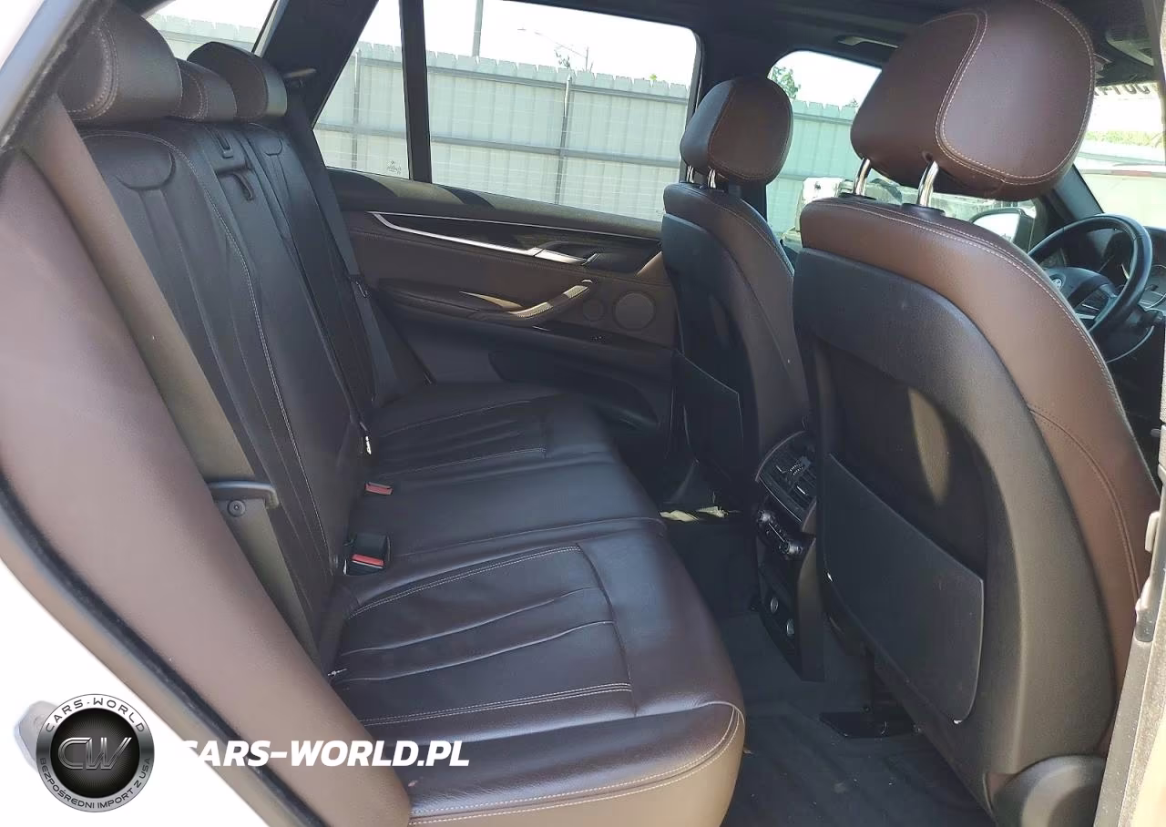 2018 BMW X5 xDrive35I VIN:5UXKR0C54JL072923 - 11