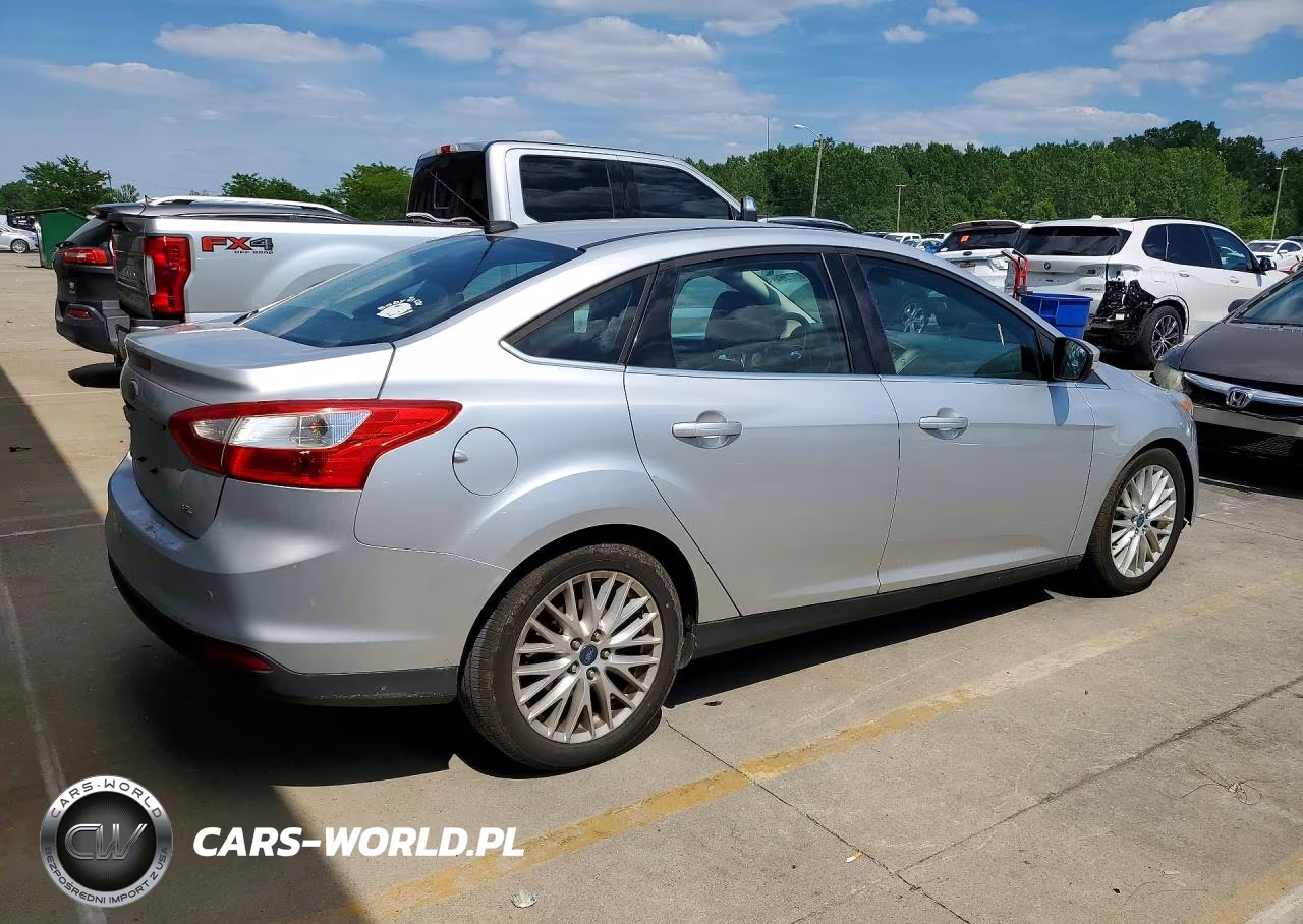 2012 Ford Focus Sel VIN:1FAHP3H20CL316416 - 3