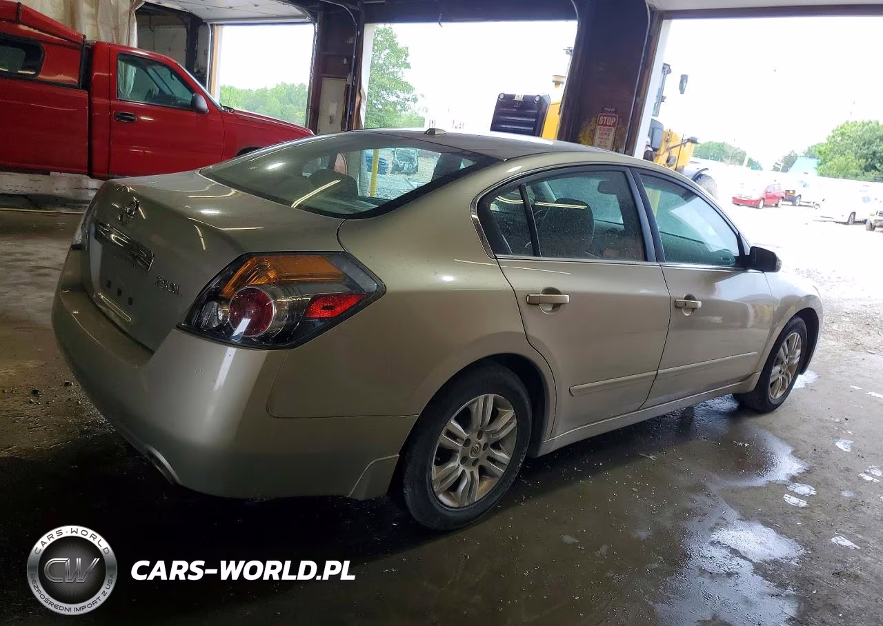 2010 Nissan Altima 2.5 VIN:1N4AL2AP4AN517038 - 3
