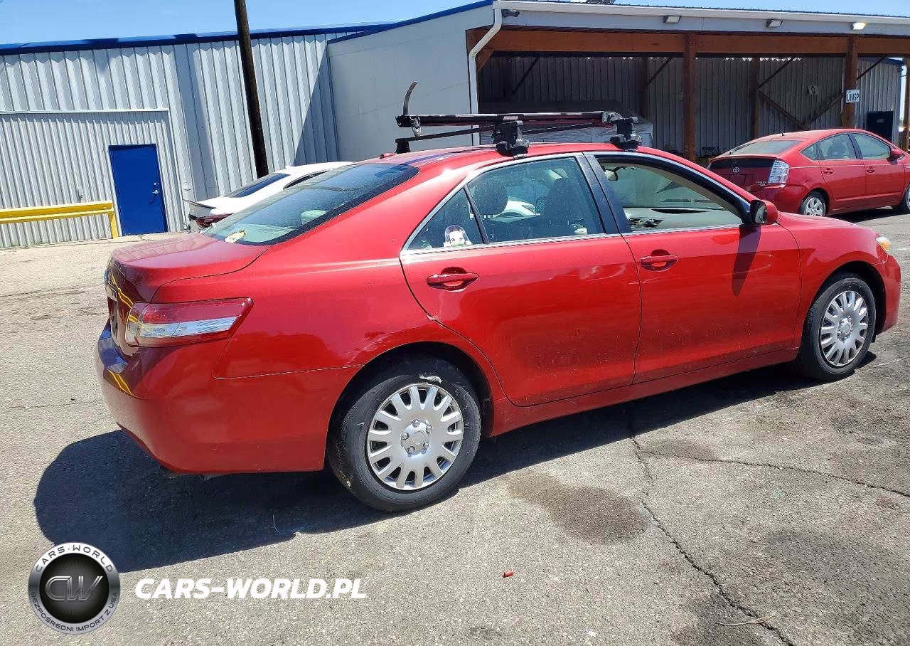 2010 Toyota Camry Le VIN:4T1BF3EK1AU113030 - 3
