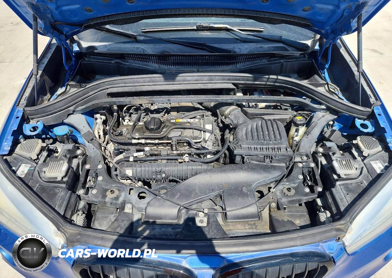 2017 BMW X1 xDrive28I VIN:WBXHT3C37H5F80031 - 12