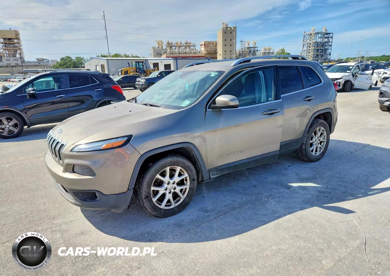 2017 Jeep Cherokee Latitude – zdjęcie 1 z 12