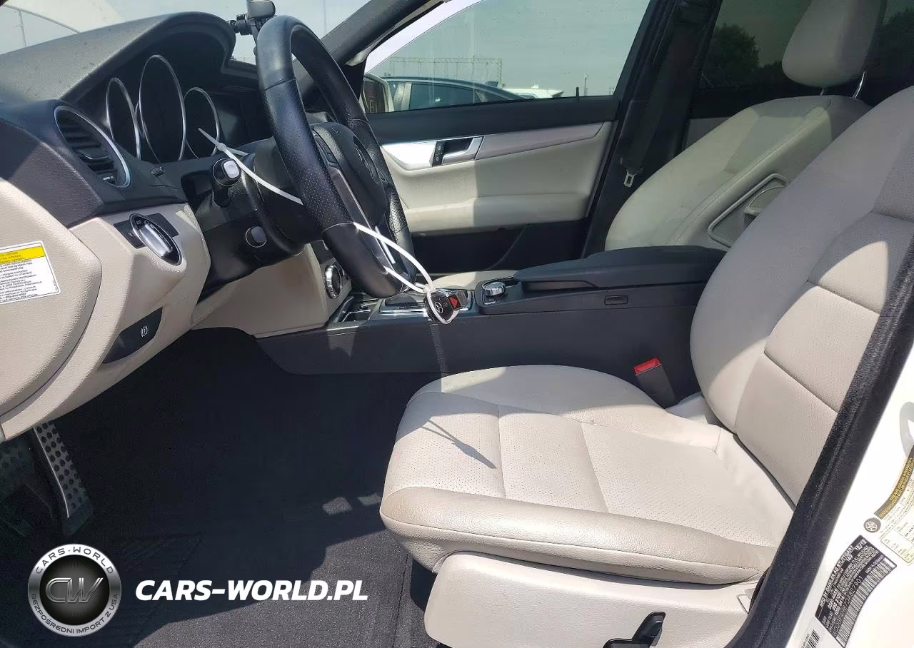 2013 Mercedes-Benz C 250 VIN:WDDGF4HB7DA827901 - 7
