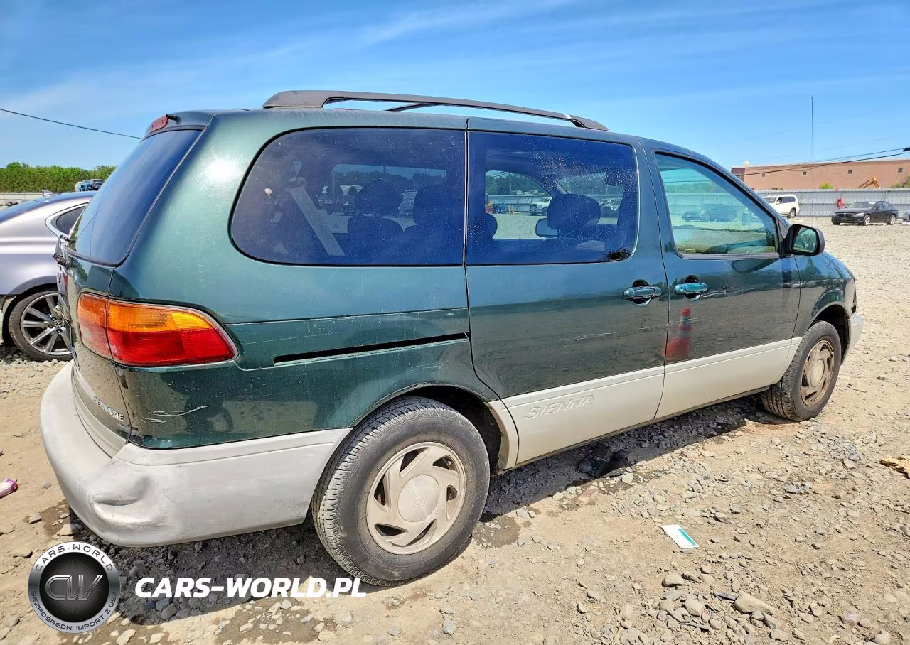 1999 Toyota Sienna Xle VIN:4T3ZF13C7XU121986 - 3