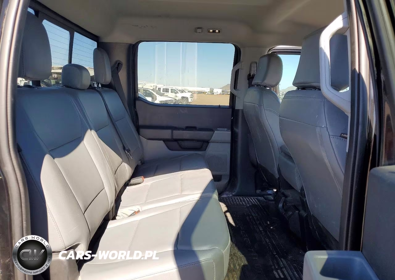 2023 Ford F350 Super Duty VIN:1FT8W3DT8PEC16750 - 11