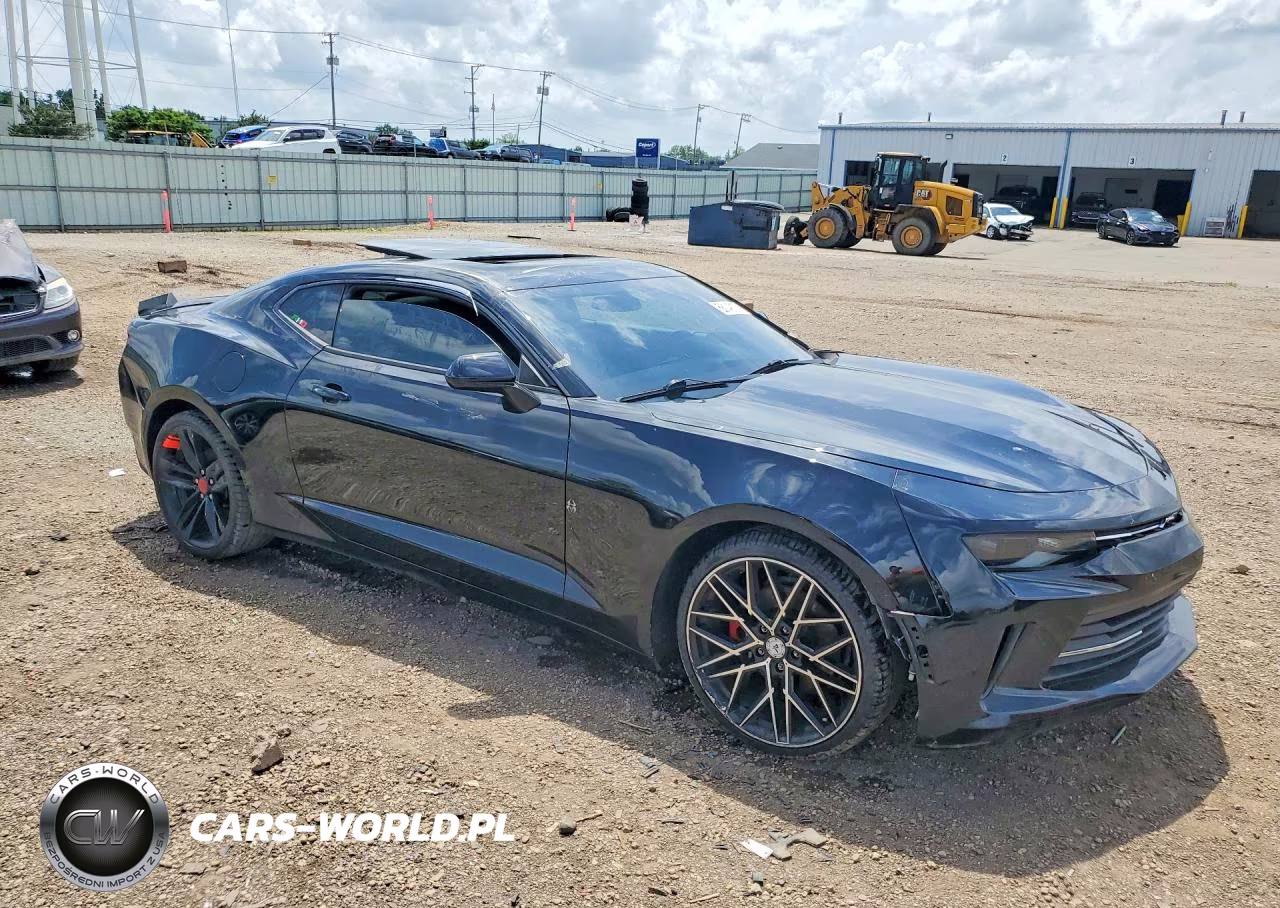2016 Chevrolet Camaro Lt VIN:1G1FD1RS0G0139010 - 4