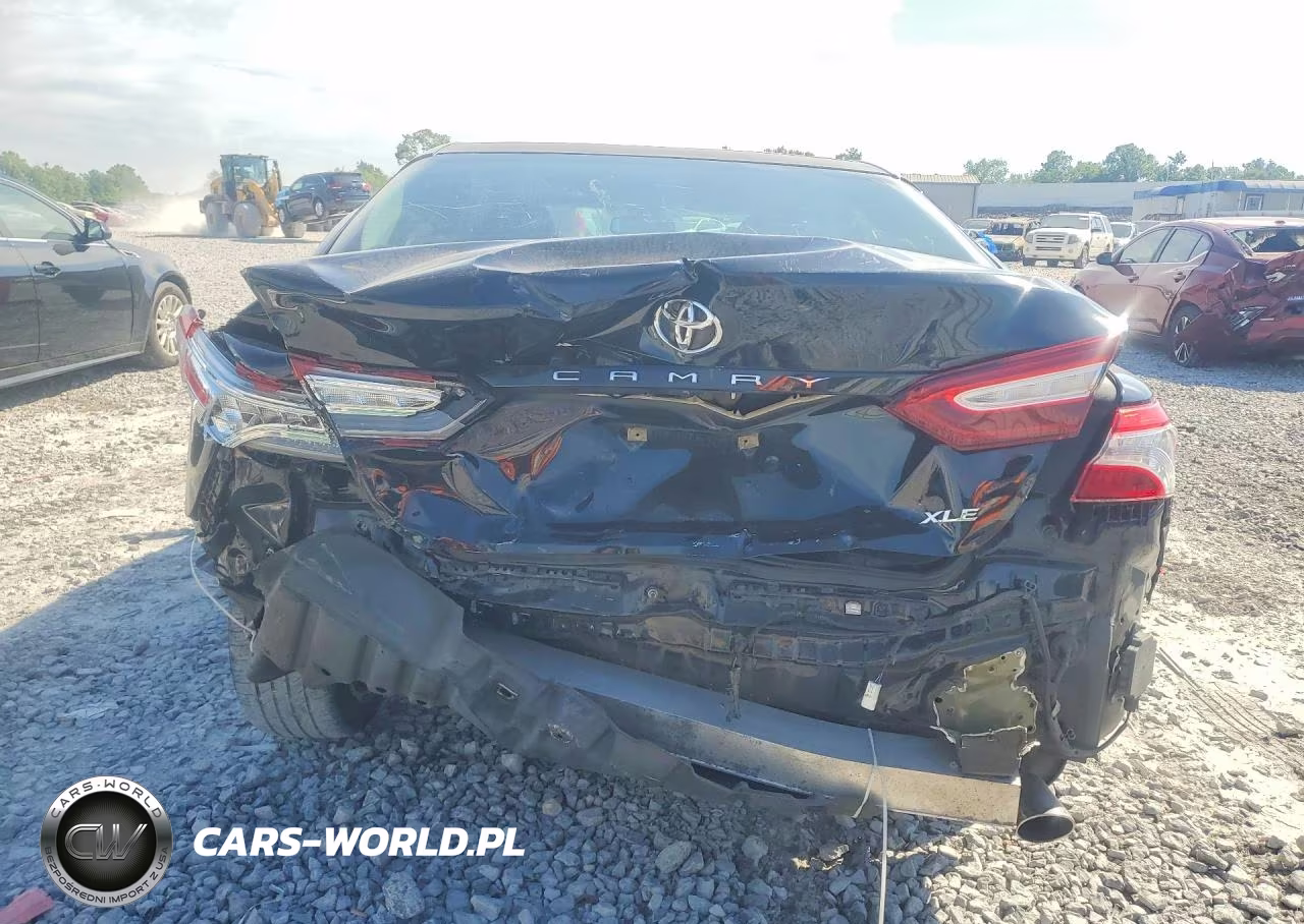 2018 Toyota Camry Xle VIN:4T1B11HK8JU057389 - 6