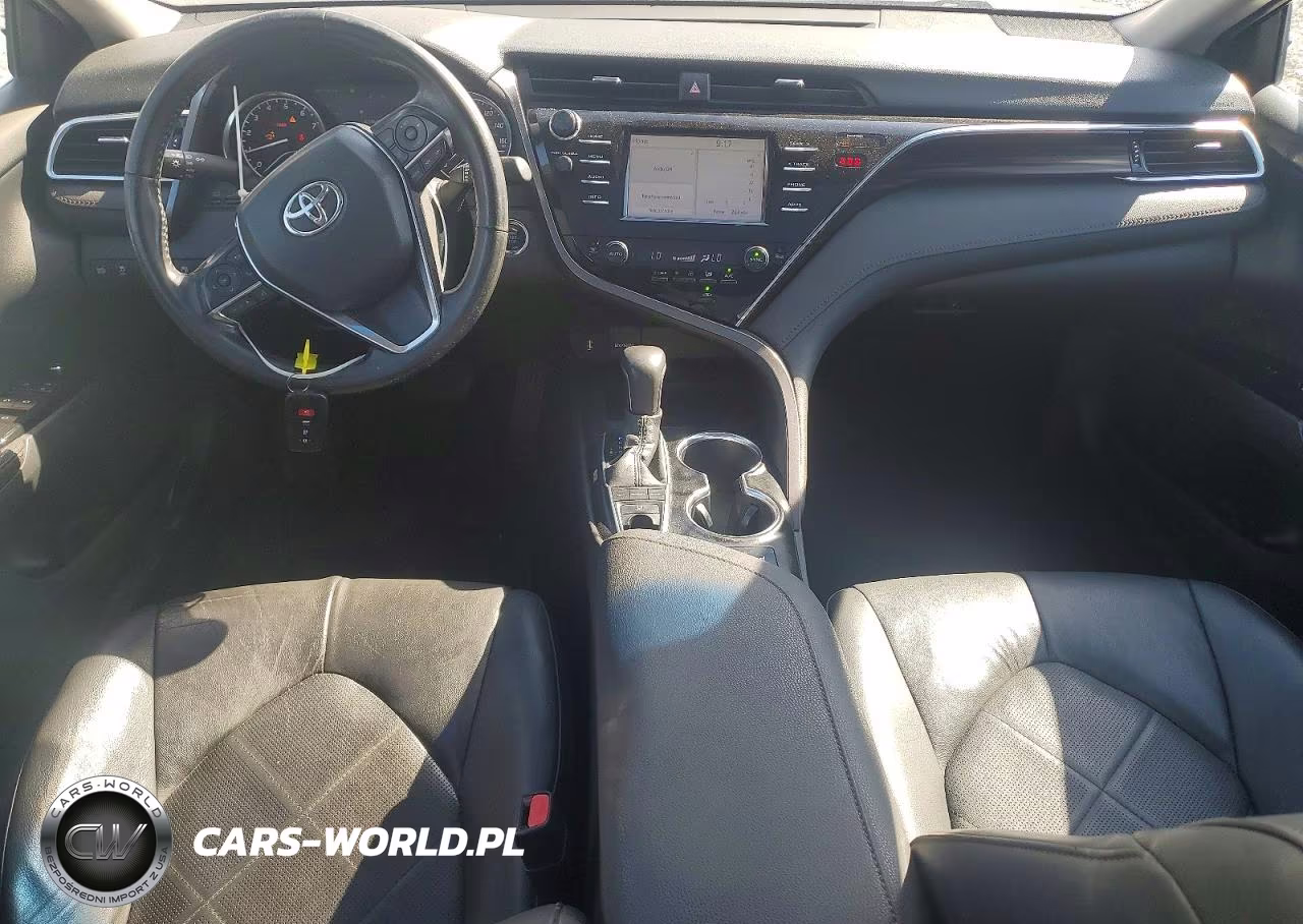 2018 Toyota Camry Xle VIN:4T1B11HK8JU057389 - 8