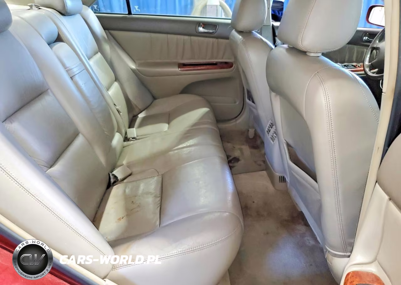 2003 Toyota Camry Xle VIN:4T1BE30K13U186475 - 10