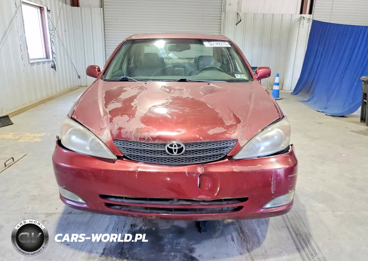 2003 Toyota Camry Xle VIN:4T1BE30K13U186475 - 5