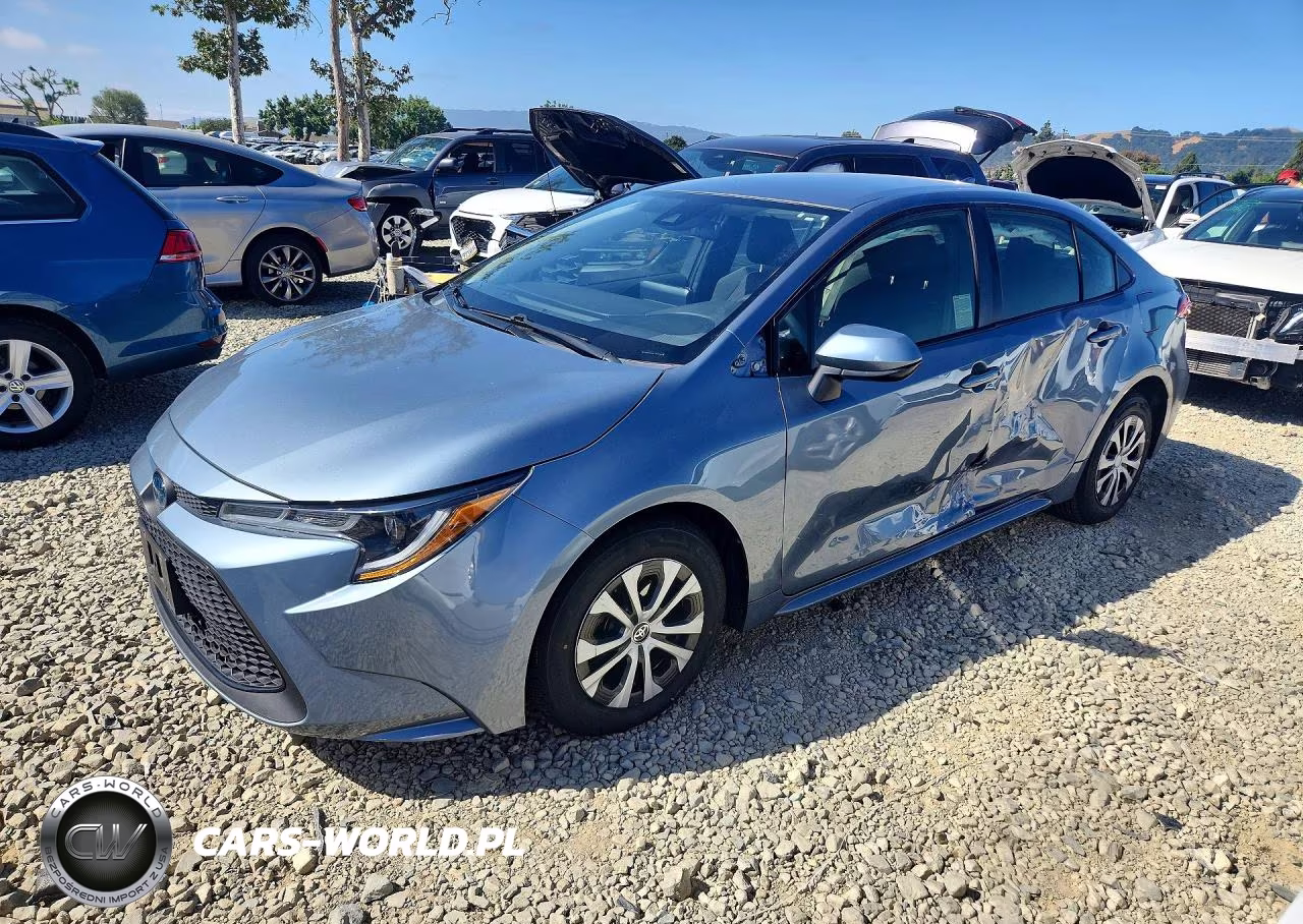 2022 Toyota Corolla Le – zdjęcie 1 z 12