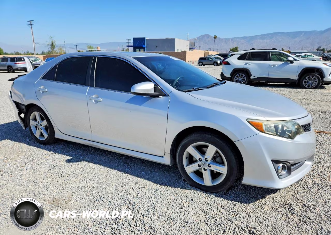 2012 Toyota Camry Se VIN:4T1BF1FK3CU138629 - 4