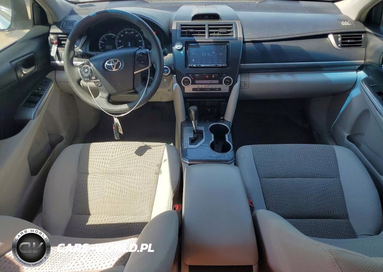 2013 Toyota Camry Hybrid Le VIN:4T1BD1FK7DU065692 - 8