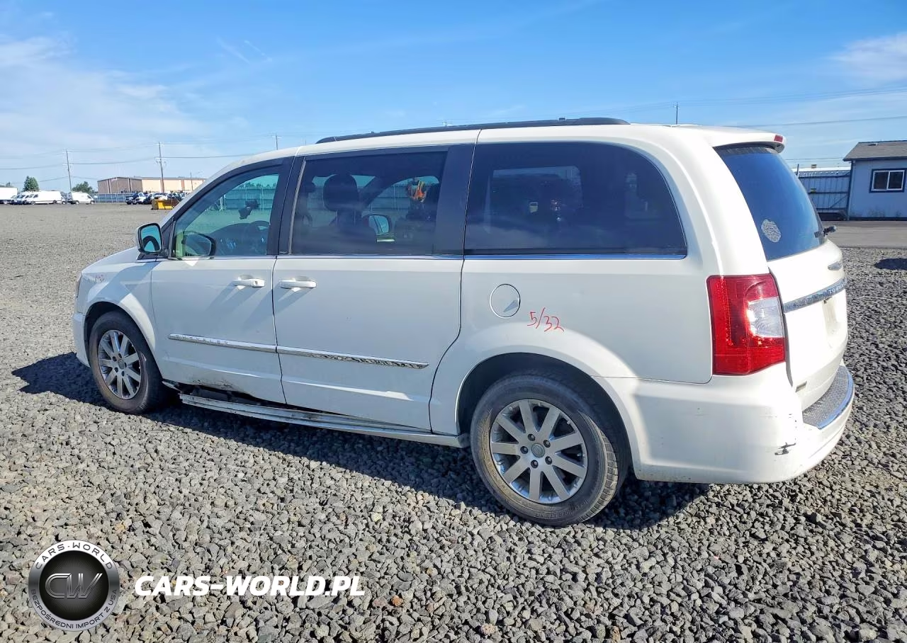 2013 Chrysler Town & Country Touring VIN:2C4RC1BG7DR684135 - 2